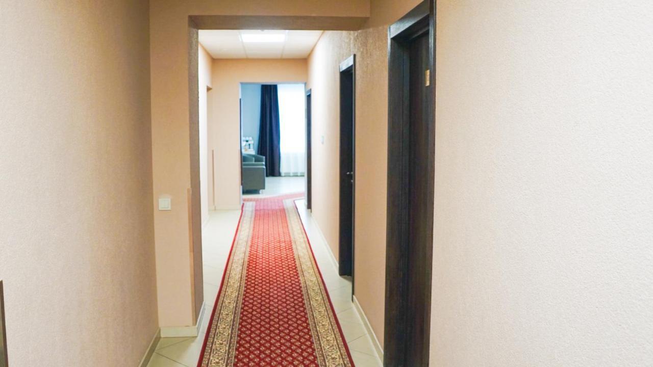 Bella Riga Hotel With Self-Check In Exterior photo